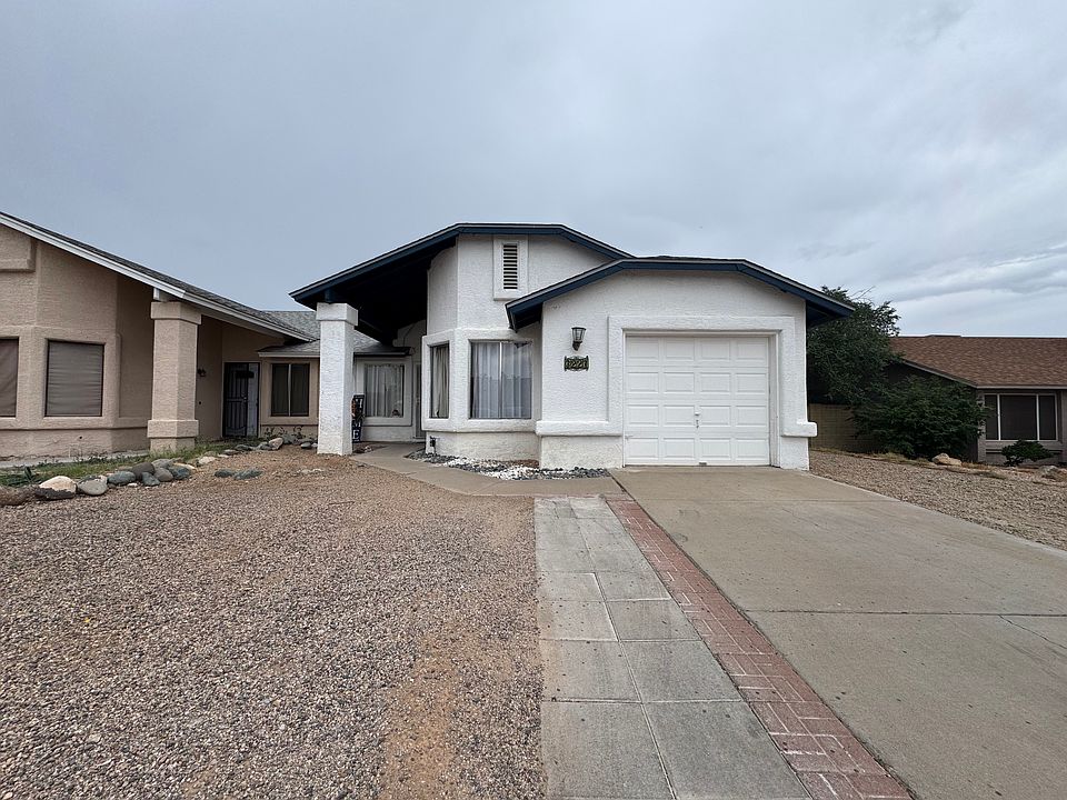 1st image of 3227 W Blackhawk Dr