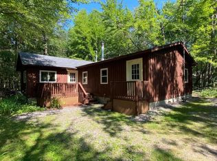 16413 Arthur Ln, Crivitz, WI 54114