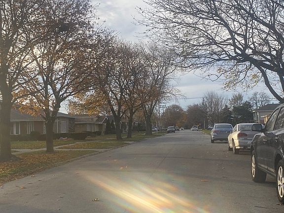 5th image of 10217 S Karlov Ave