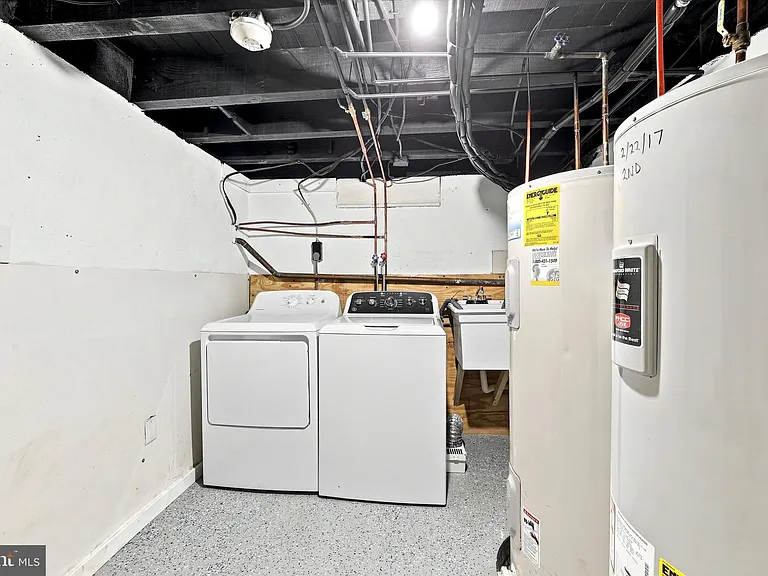 520 Spruce St #1 — Photo 17
