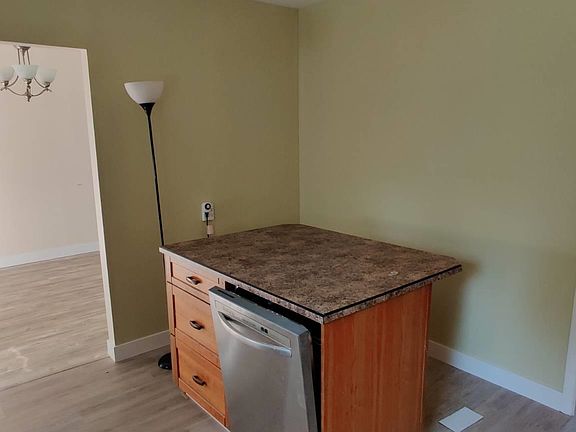 5th image of 5959 172nd St