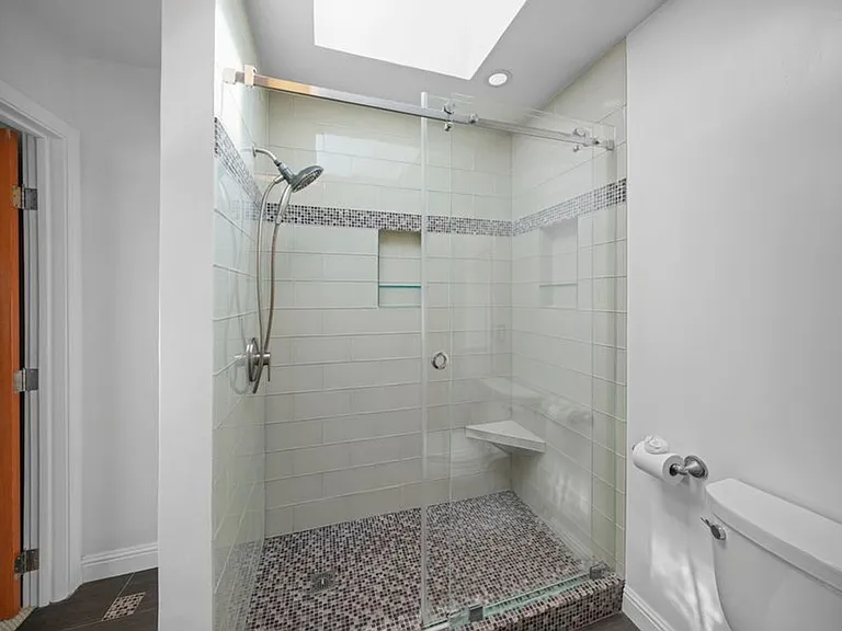 44 Bradford St — Photo 17