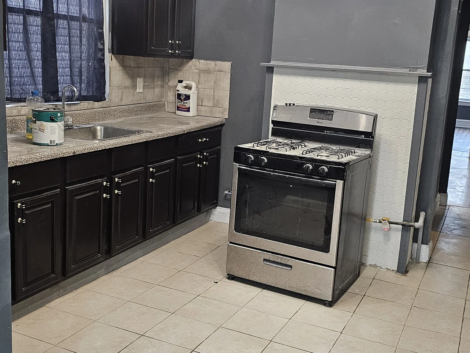 819 Summer Ave — Photo 3