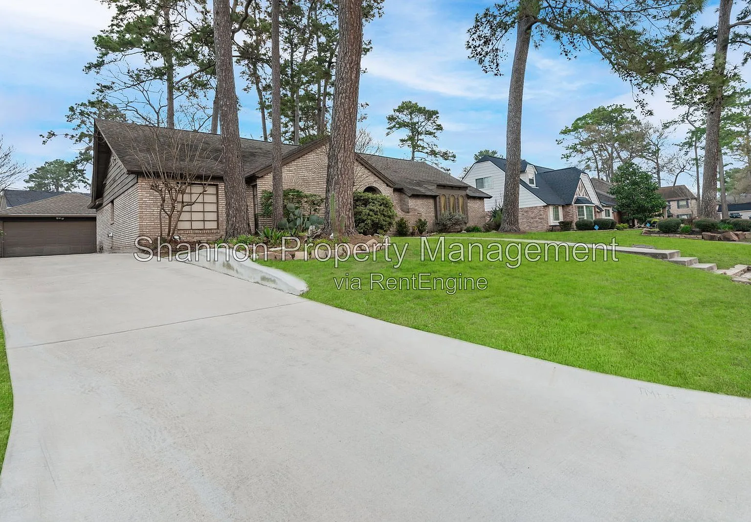 3 bed, 2.0 bath, 2158 sqft, $1,900 — Photo 3