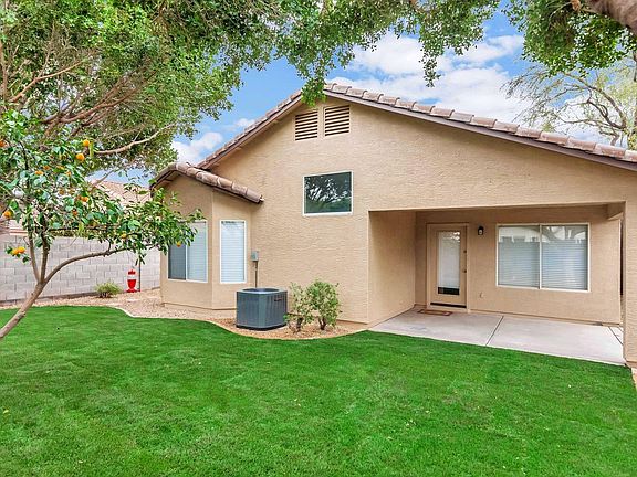 2nd image of 8142 W Clara Ln