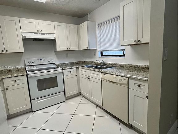 3rd image of 3281 E Golf Blvd APT 23