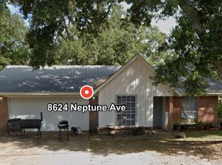 8624 Neptune Ave, Ocean Springs, MS 39564