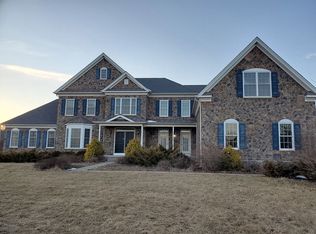 3 Chapel Hill Ct, Sparta, NJ 07871