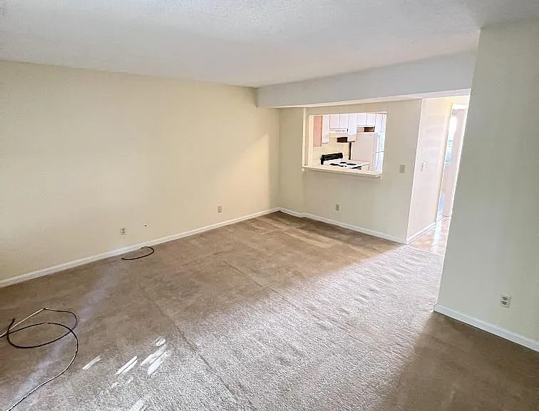 875 Martin Luther King Jr Blvd #10 — Photo 2