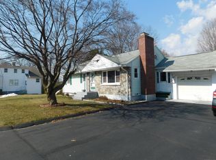 54 Cherry St, Bristol, CT 06010