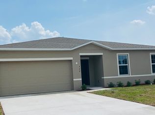 420 SW Dagget Ave, Pt Saint Lucie, FL 34953