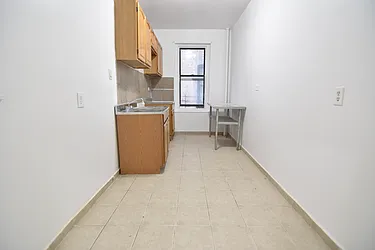 3033 Wallace Avenue, #2C
