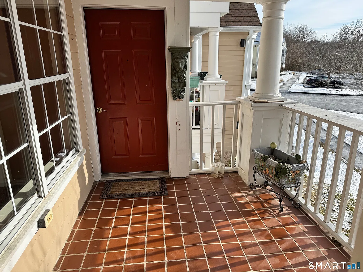 2 bed, 2.0 bath, 969 sqft, $2,300 — Photo 3