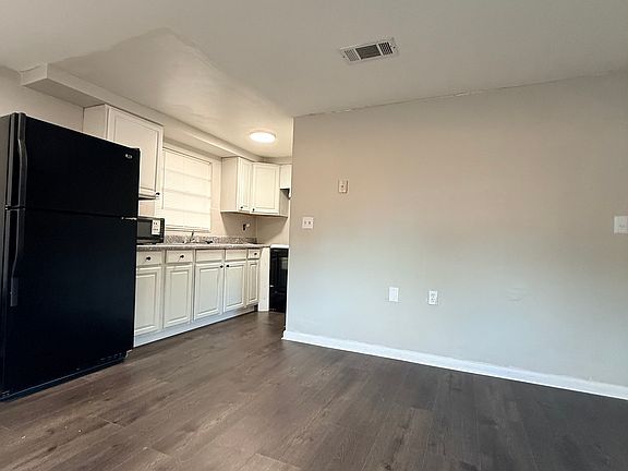 4th image of 507 E Palmetto St #1