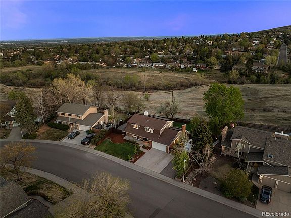 3rd image of 210 S Deframe Way