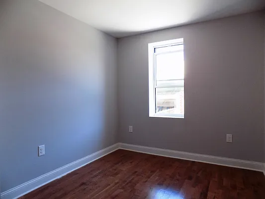 Rented by Blue Egg Realty Corp | media 23