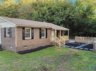 11182 Tinsley Dr, Ashland, VA 23005