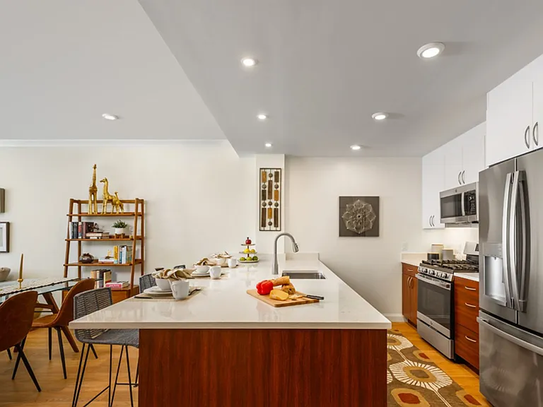 90 Gerry Rd #2STD — Photo 6