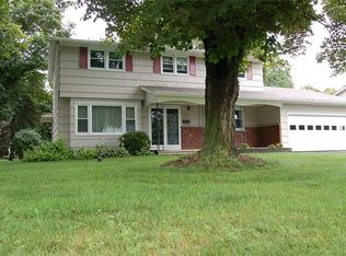 5087 Rene Pl, North Syracuse, NY 13212