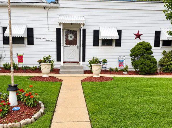 7423 N Point Rd, Baltimore, MD 21219