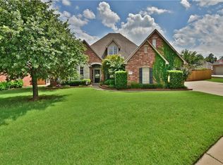 1304 Twin Grove Cts, Edmond, OK 73025