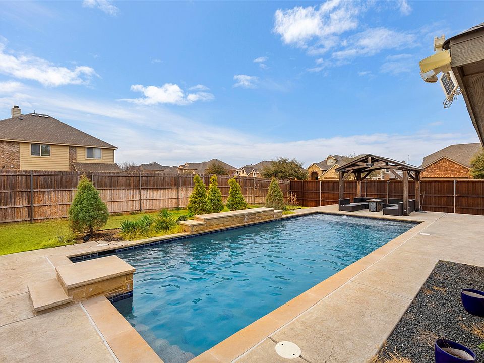 1st image of 5601 Cornelia Ct