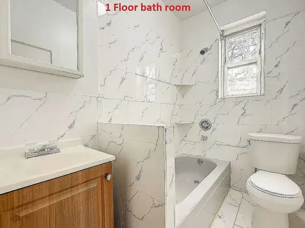 86-08 63rd Dr #1F, Rego Park, NY 11374