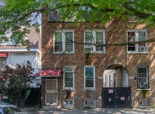 10405 34th Ave, Corona, NY 11368