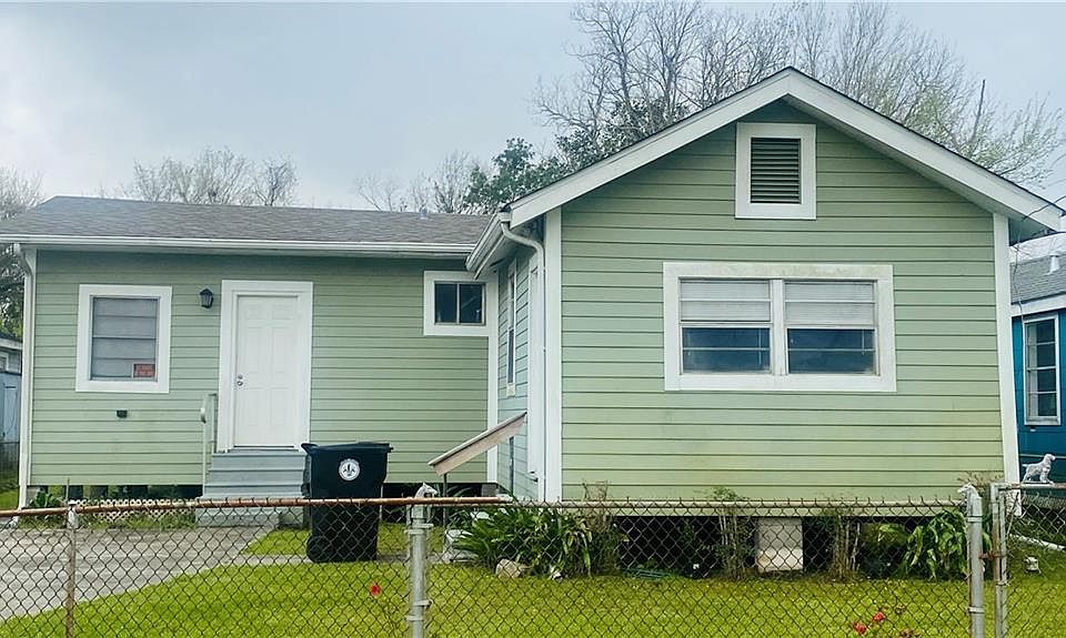 1st image of 7663 Patterson Dr