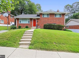 10211 Leslie St, Silver Spring, MD 20902