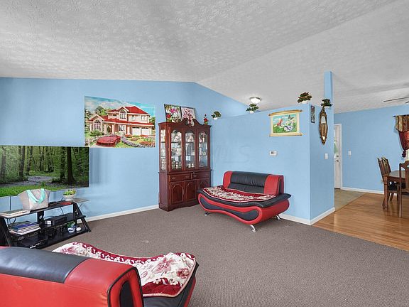 2nd image of 2384 Minerva Park Pl