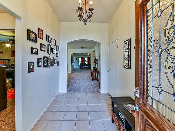 4th image of 2702 Crestmont Dr