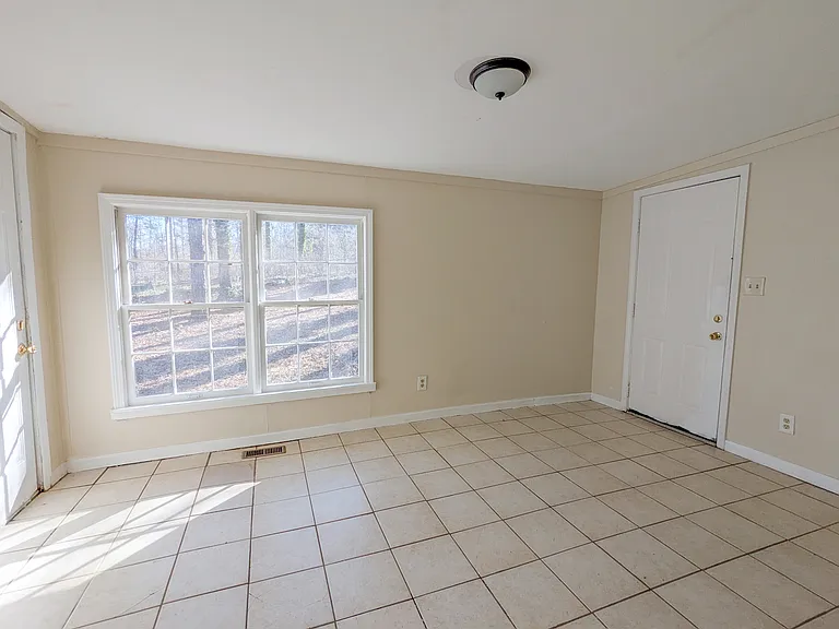 4446 Falcon Ct — Photo 22