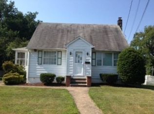 7 Salem Rd, Paterson, NJ 07502