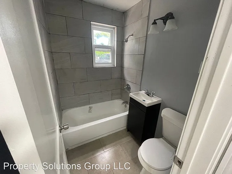 1297 Willie Mitchell Blvd — Photo 7