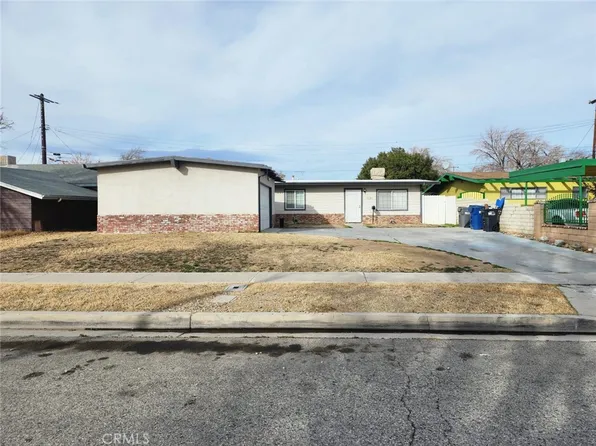 1121 W Avenue H5, Lancaster, CA 93534