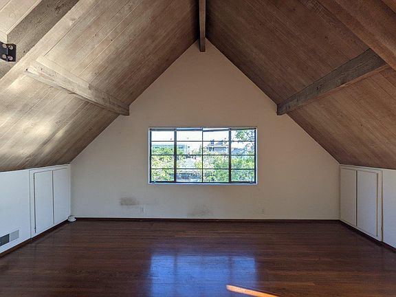 2nd image of 2551 Le Conte Ave #2551