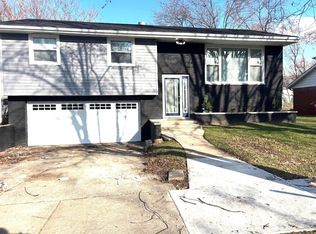 1567 Waite St, Gary, IN 46404