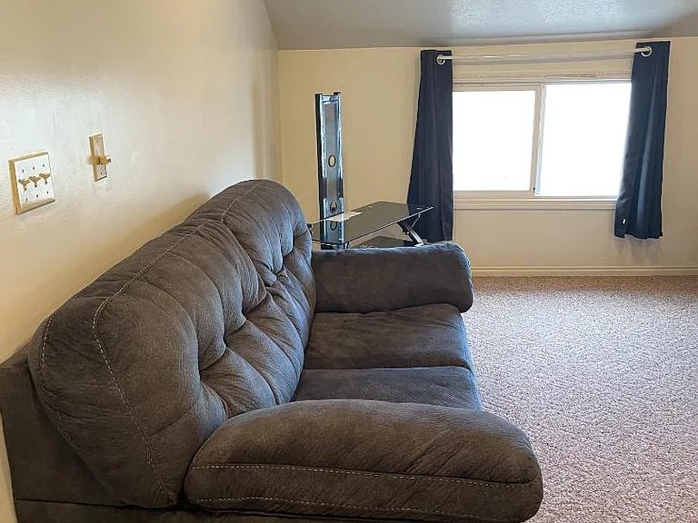 Unit Photo