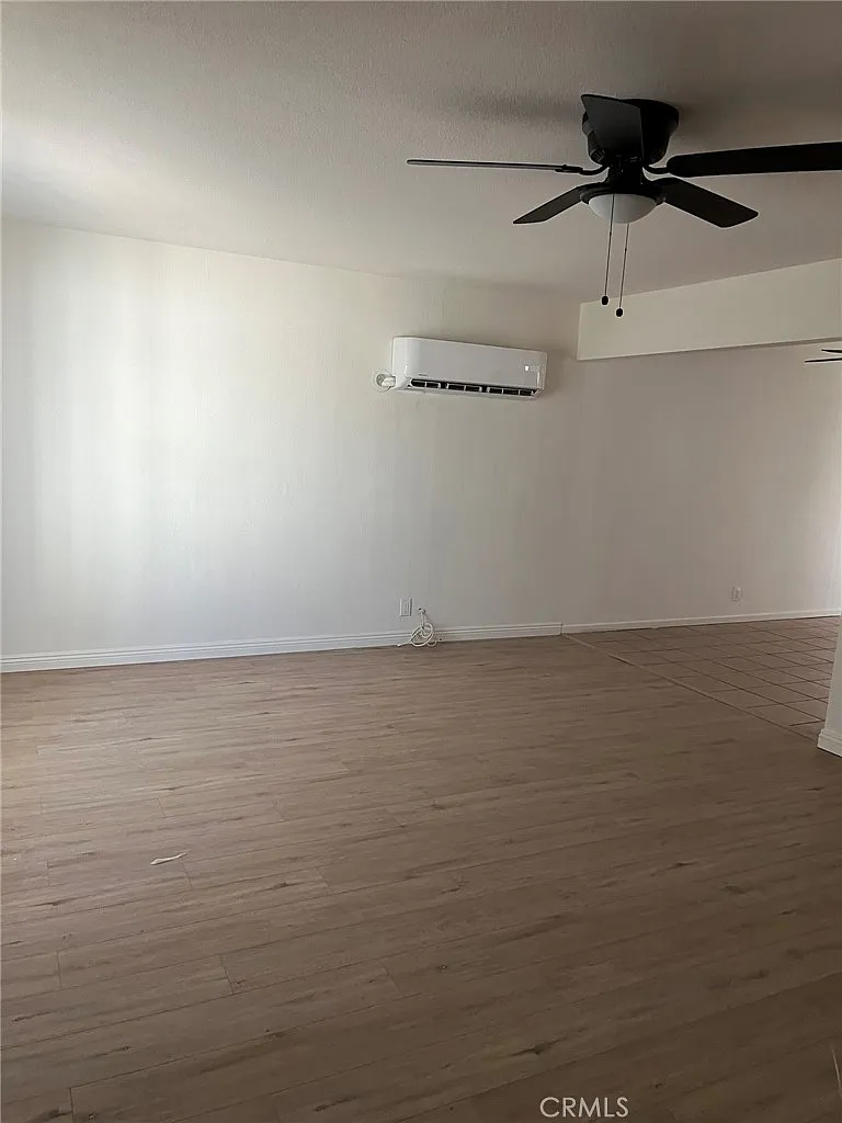 4 bed, 1144 sqft, $1,700 — Photo 2