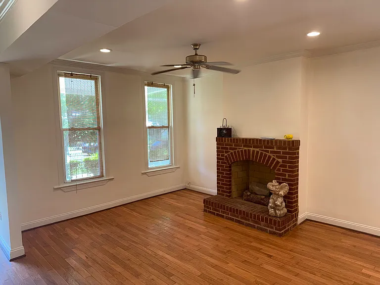 917 Hamilton St NW — Photo 12