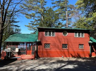 87 E Shore Dr, Chestertown, NY 12817