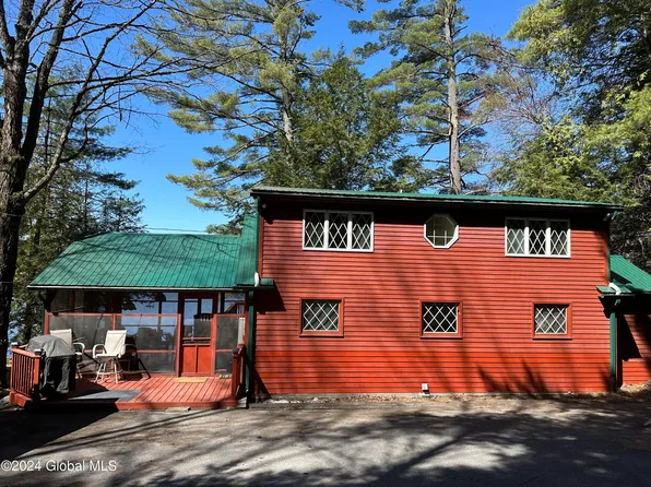 87 E Shore Drive, Chestertown, NY 12817