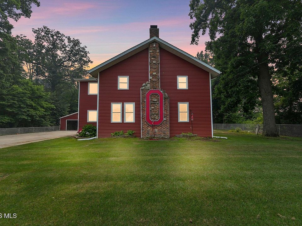 1st image of 7963 Garden Rd