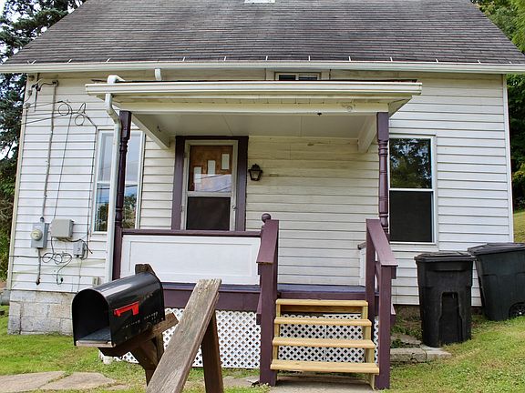 4th image of 1101 Fleming St