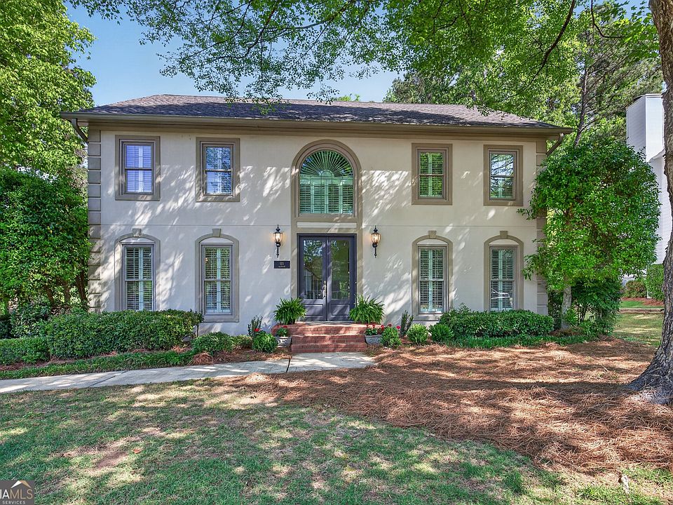 1st image of 101 Colonnade Dr