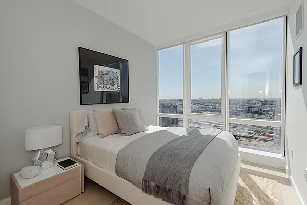 Rented by Douglas Elliman | media 24