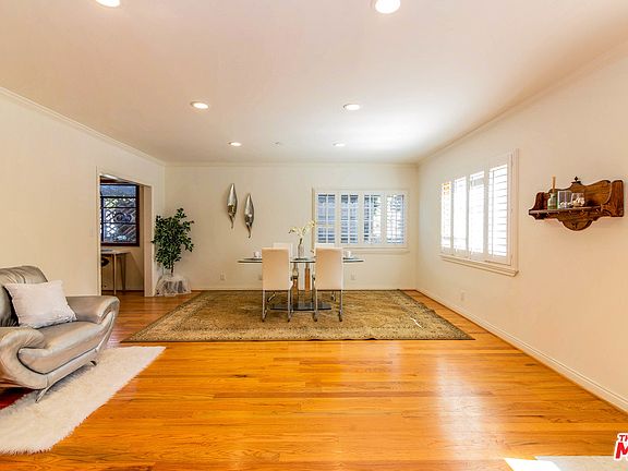 2nd image of 4439 Sunset Ave