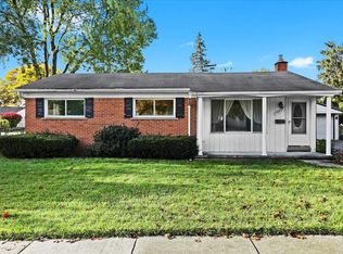 14537 Huntington Dr, Plymouth, MI 48170