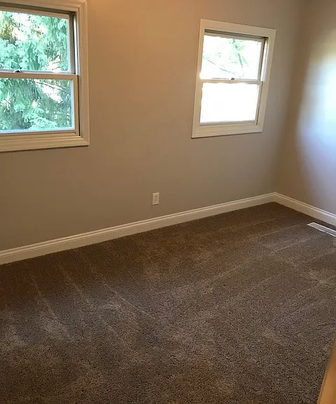 225 Westline Dr — Photo 7